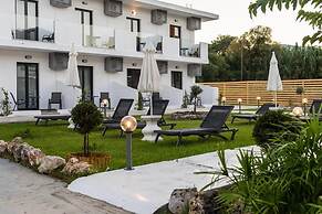 Rooms 48 by Zante Plaza