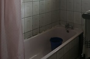 GQ International Hotel