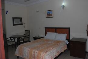 GQ International Hotel