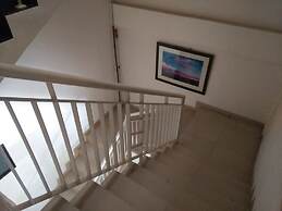 RedDoorz @ Raya Ngagel 2