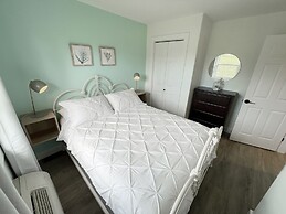 Gateway to Greenwich Suites