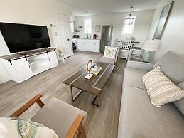 Gateway to Greenwich Suites