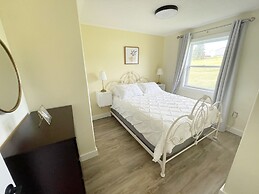 Gateway to Greenwich Suites