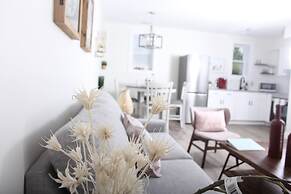 Gateway to Greenwich Suites