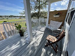 Gateway to Greenwich Suites