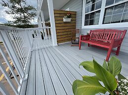 Gateway to Greenwich Suites