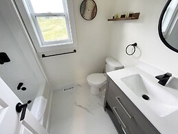 Gateway to Greenwich Suites