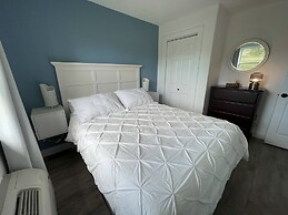 Gateway to Greenwich Suites