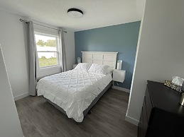 Gateway to Greenwich Suites