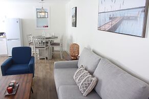 Gateway to Greenwich Suites