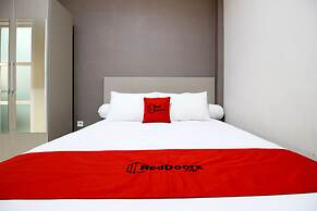 RedDoorz Plus near UPN Jogjakarta 2