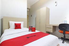 RedDoorz Plus near UPN Jogjakarta 2