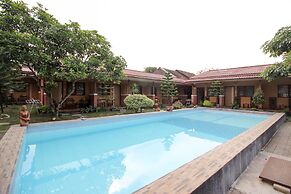 RedDoorz Plus @ Jalan Damai 2