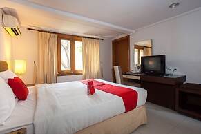 RedDoorz Premium @ Raya Nginden