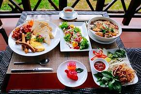 Muong Hoa Valle Hotel