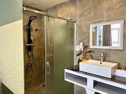 Muong Hoa Valle Hotel