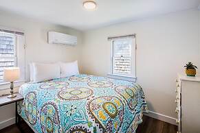 Truro Beach Cottages