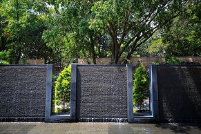Renaissance Bengaluru Race Course Hotel