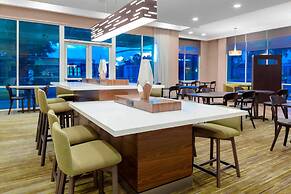 Courtyard by Marriott DeLand Historic Downtown