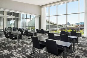 AC Hotel Pittsburgh Downtown