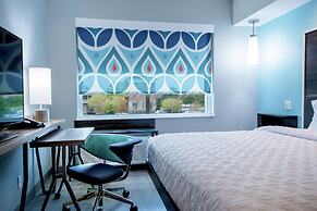 Tru by Hilton Lafayette River Ranch