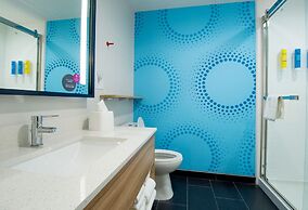 Tru by Hilton Lafayette River Ranch