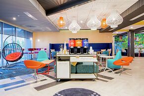 Tru by Hilton Lafayette River Ranch