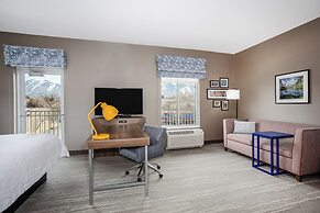 Hampton Inn & Suites Logan