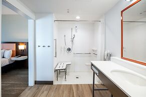 Hampton Inn & Suites Logan