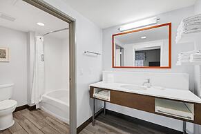 Hampton Inn & Suites Logan