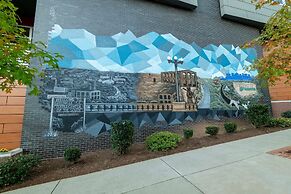 Hyatt Place Greenville/Downtown