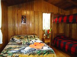 Cabañas Armonía y Jardín de Orquideas