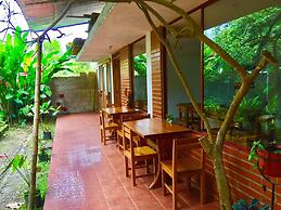 Cabañas Armonía y Jardín de Orquideas