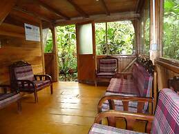 Cabañas Armonía y Jardín de Orquideas