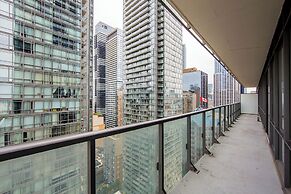 Altitude Suites Bay Street by Teristo Group