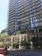 Altitude Suites Bay Street by Teristo Group