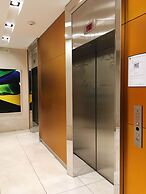 Altitude Suites Bay Street by Teristo Group