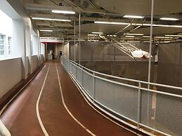 Altitude Suites Bay Street by Teristo Group