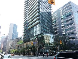 Altitude Suites Bay Street by Teristo Group