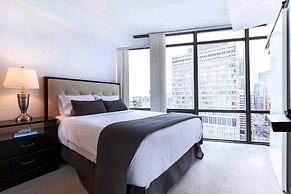 Altitude Suites Bay Street by Teristo Group