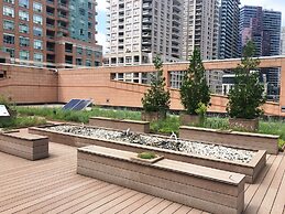 Altitude Suites Bay Street by Teristo Group