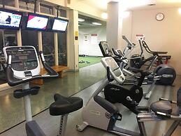 Altitude Suites Bay Street by Teristo Group