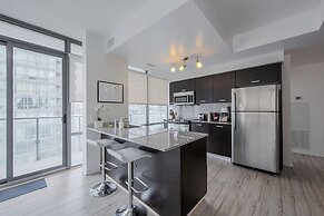 Altitude Suites Bay Street by Teristo Group