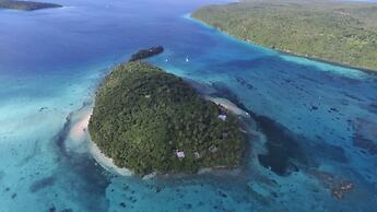 Mala Island Resort