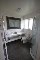 Doolan's Country Retreat - Adults Only