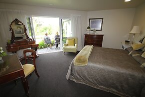 Doolan's Country Retreat - Adults Only