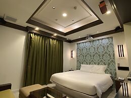 HOTEL OASIS - Adults Only