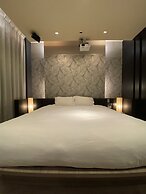 HOTEL OASIS - Adults Only