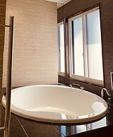 HOTEL OASIS - Adults Only