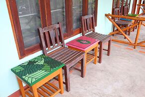 Chill Out Bar and Bungalows